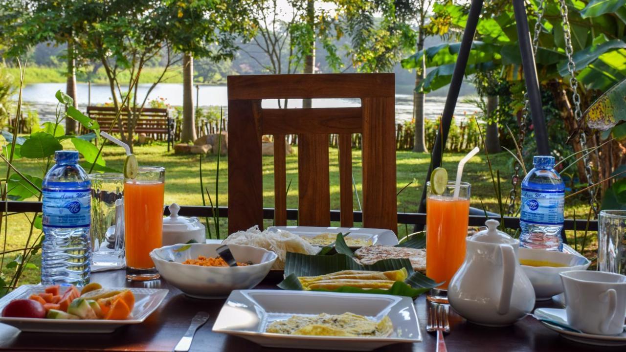 Shashin Lake Resort Дамбулла Экстерьер фото